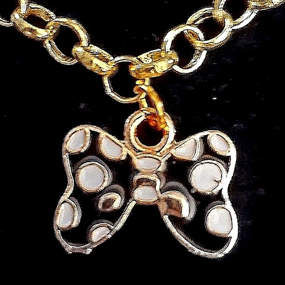 Julie Wang handmade charm gold link bracelet with lobster clasp. 14k plated. - Picture 5 of 7